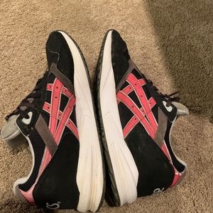 vintage asics gel saga shoes